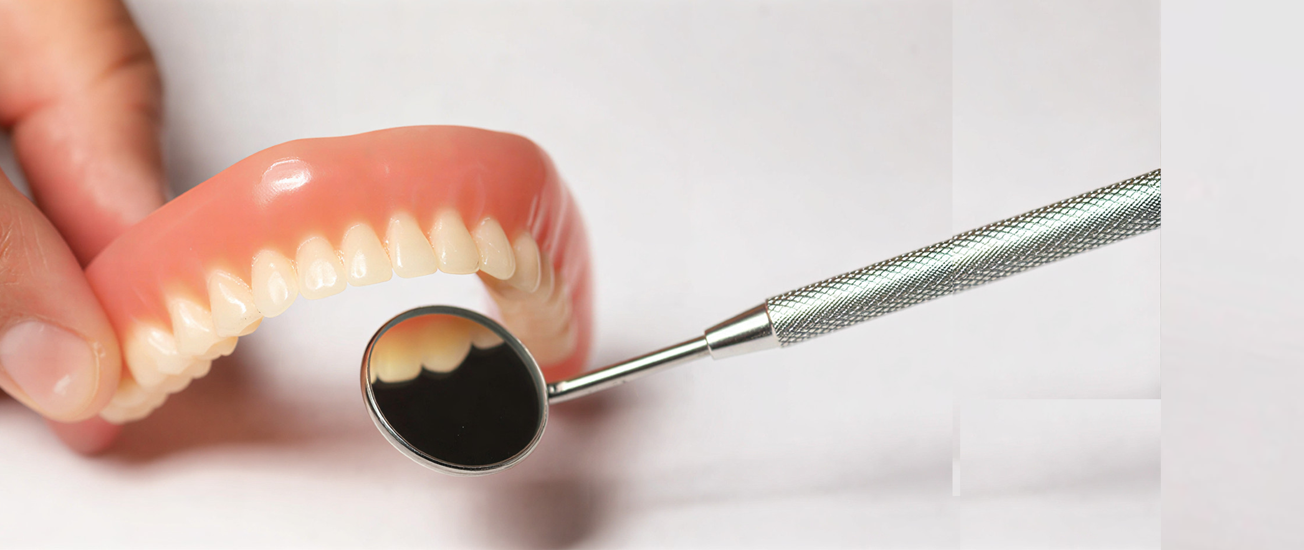 Próteses Dentárias